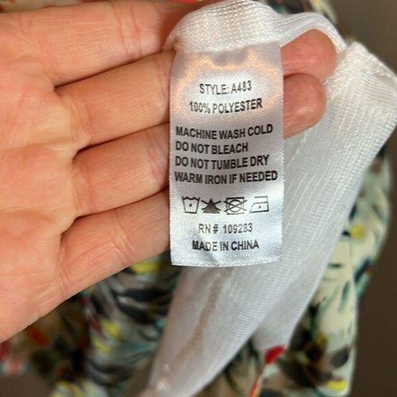 3 for $30! Ocean Drive multi coloured dress - Picture 4 of 8